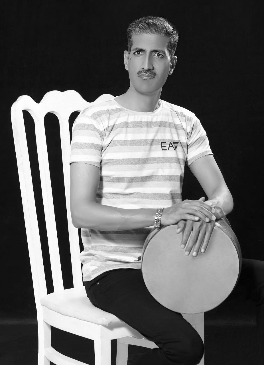 استاد فرزاد حیاتی